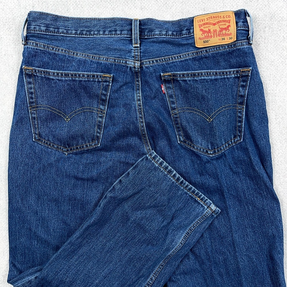 Levis 550 Jeans Men 36x30 Relaxed Fit Straight Leg Med Wash Baggy 100% Cotton A3